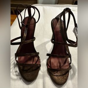 REISS BRONZE LEATHER SANDALS NEVER WORN. SIZE 7.5.
